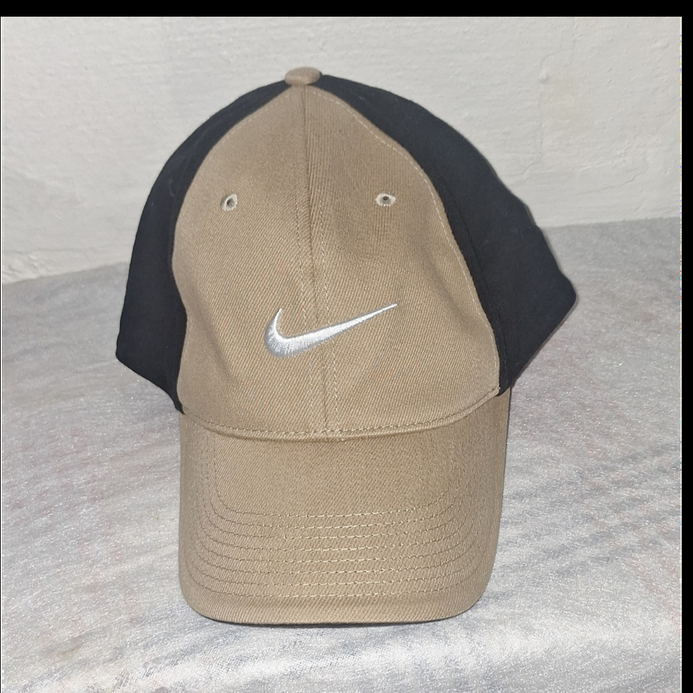Nike Golf Fitted Brown Black Cotton Canvas Golf Hat Logo Unisex Adults